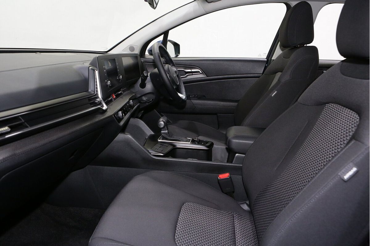 2024 Kia Sportage S NQ5