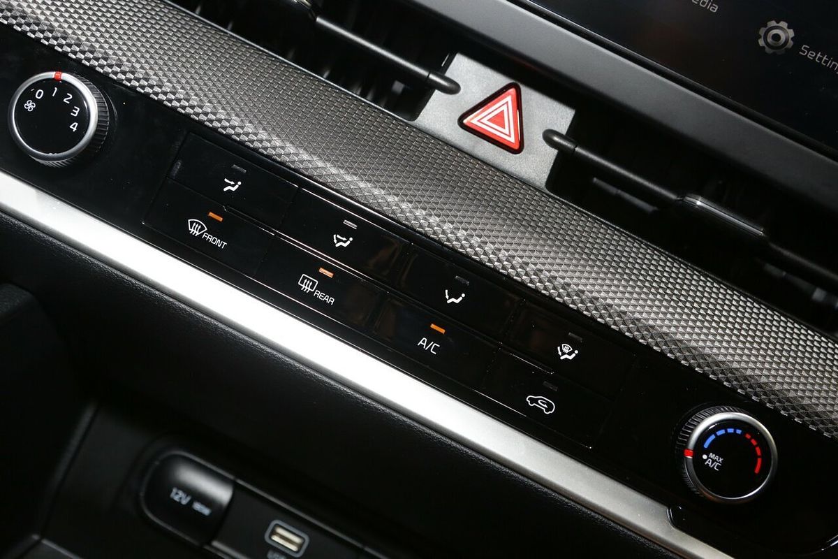 2024 Kia Sportage S NQ5