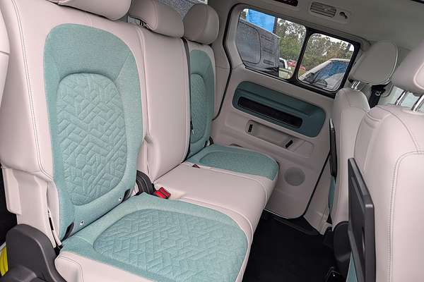 2025 Volkswagen ID. Buzz Pro BEV560 EB SWB