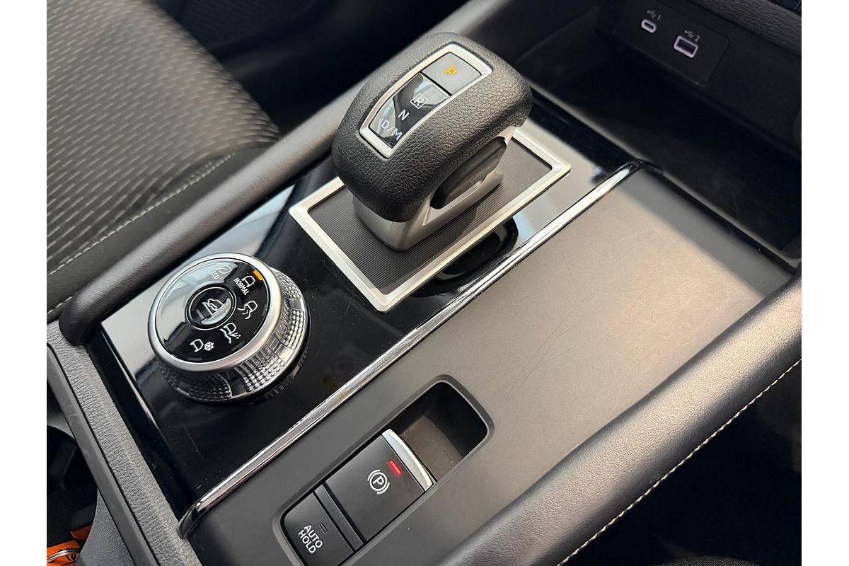 2024 Mitsubishi Outlander ES ZM