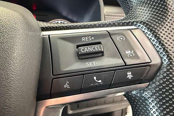 2024 Mitsubishi Outlander ES ZM