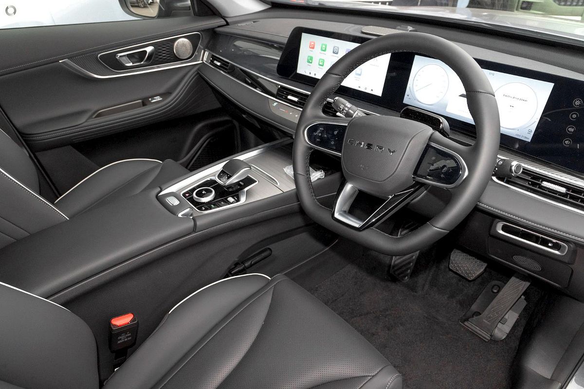 2025 Chery Tiggo 7 Super Hybrid Ultimate T32