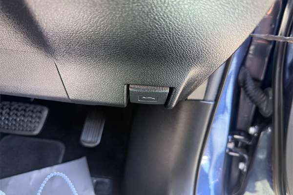 2015 Toyota Camry Atara S ASV50R