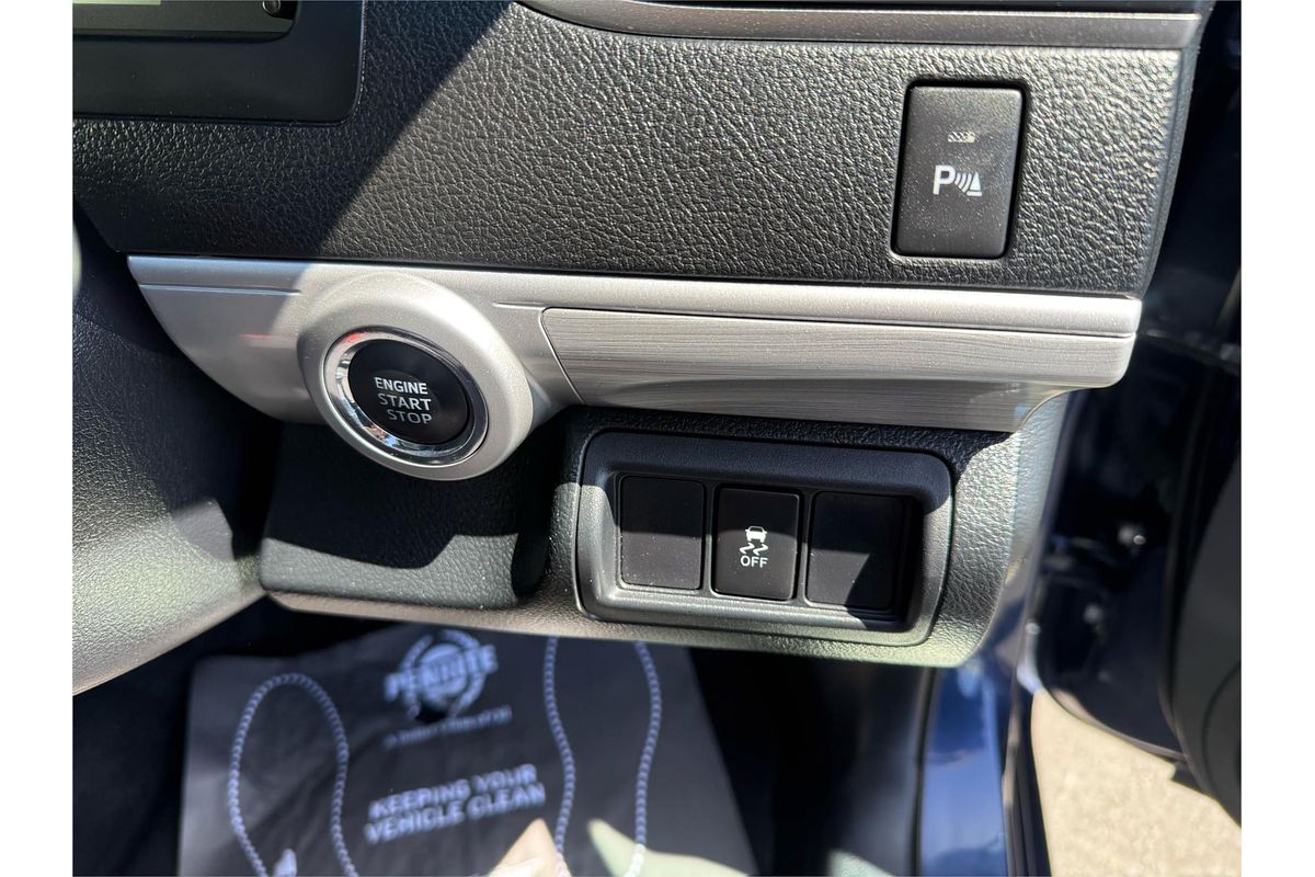 2015 Toyota Camry Atara S ASV50R