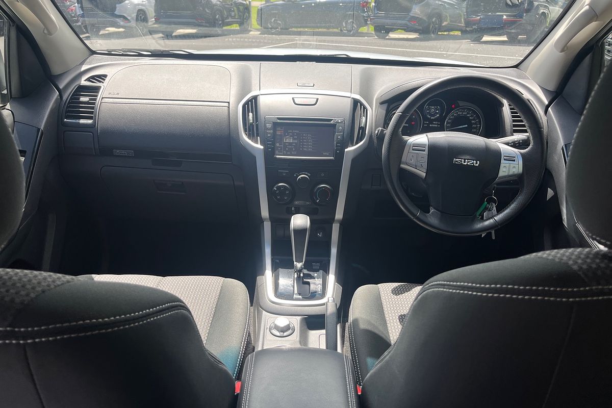 2021 Isuzu MU-X LS-M