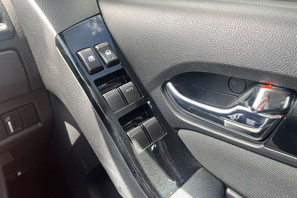 2021 Isuzu MU-X LS-M