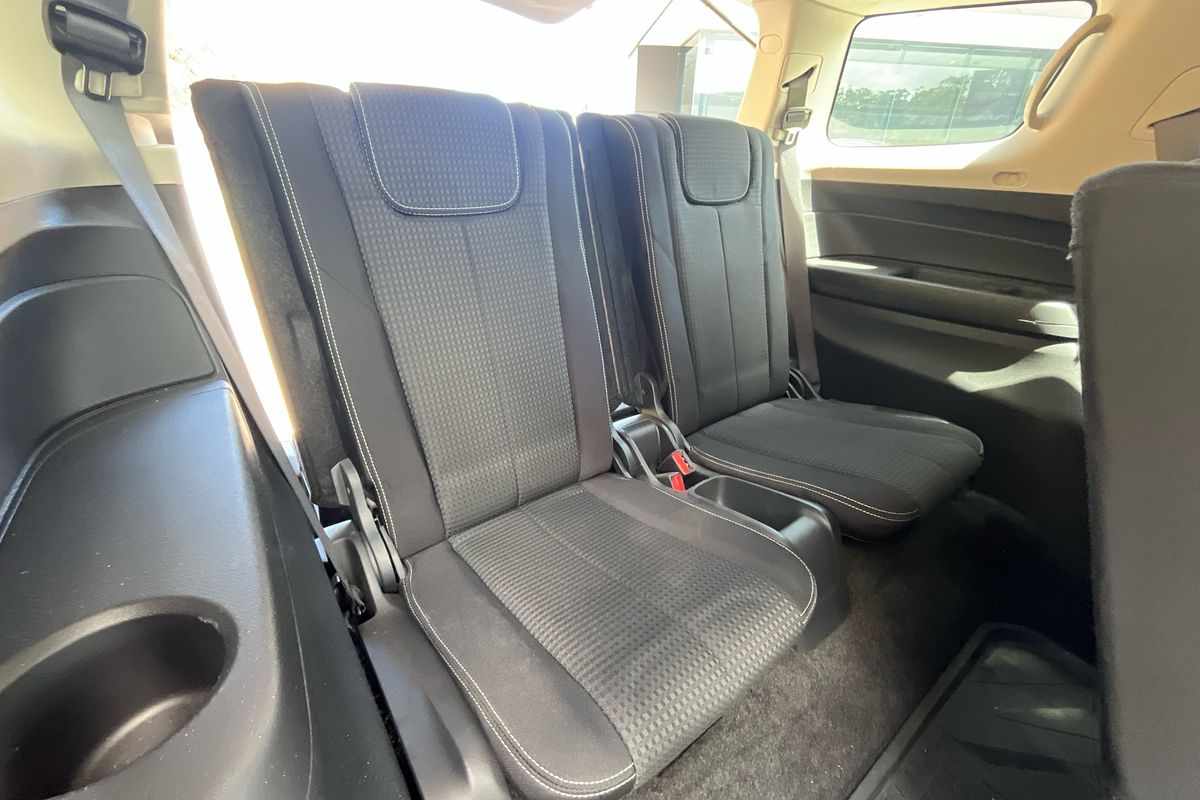 2021 Isuzu MU-X LS-M