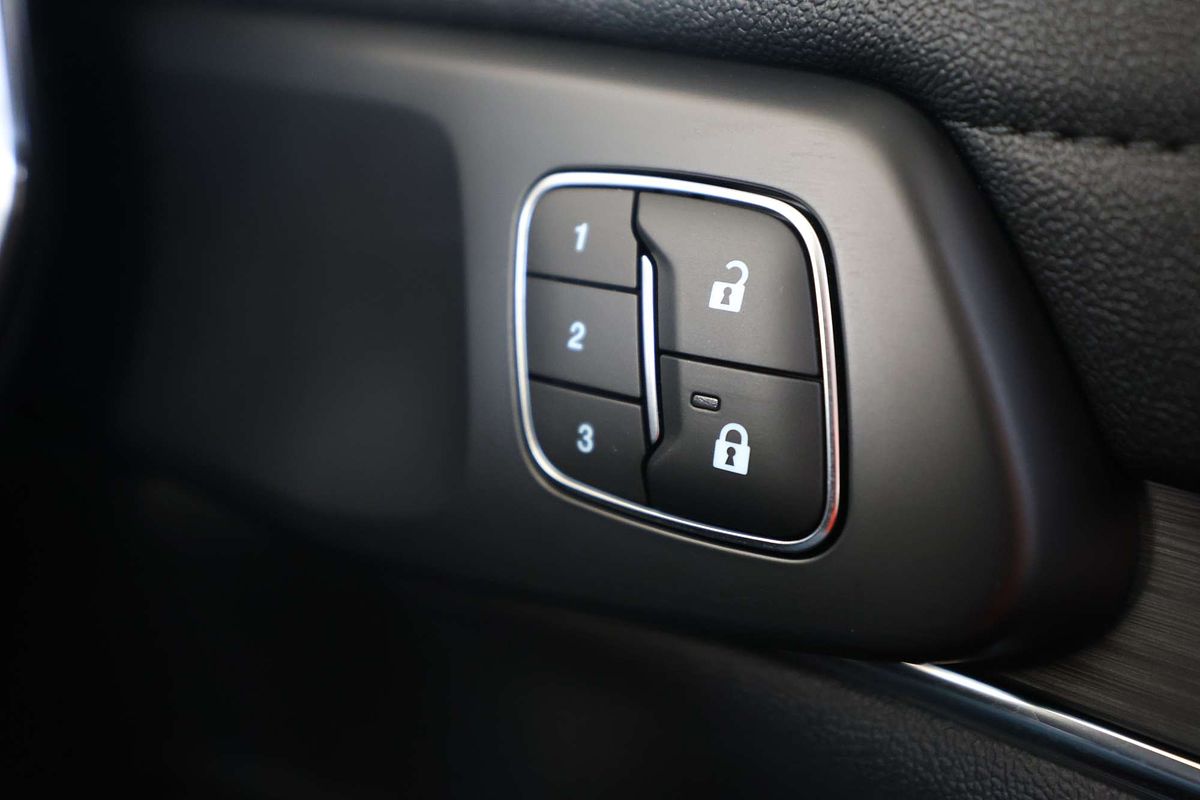 2025 Ford Everest Sport 3.0L