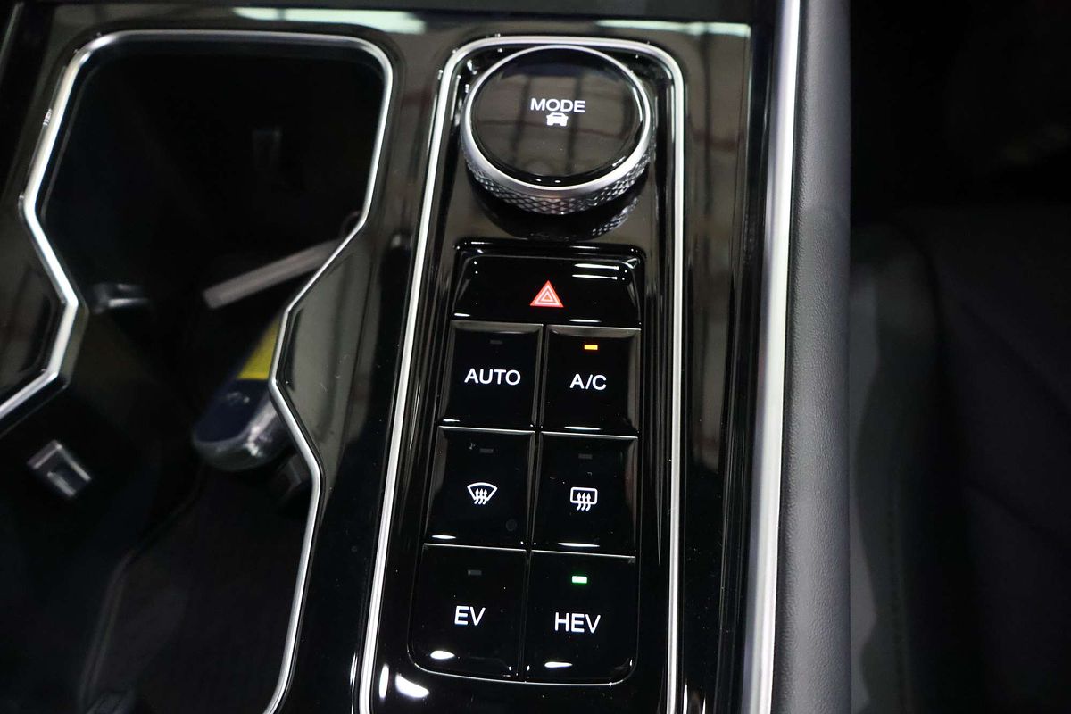 2025 Chery Tiggo 9 Super Hybrid Ultimate