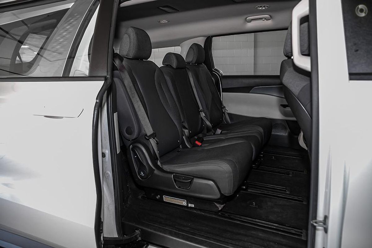 2022 Kia Carnival S KA4