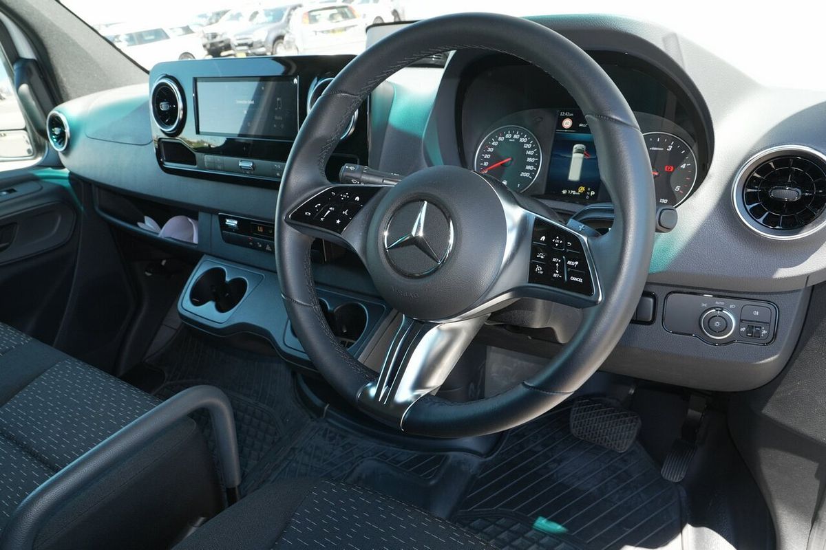 2024 Mercedes-Benz Sprinter 417CDI VS30 MWB