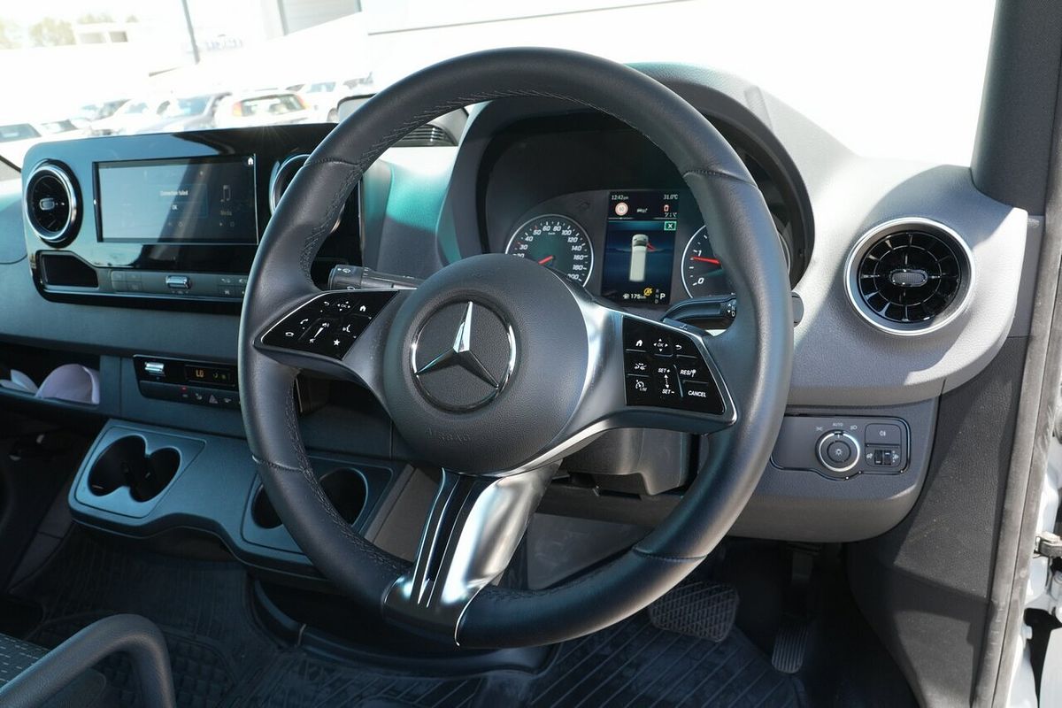 2024 Mercedes-Benz Sprinter 417CDI VS30 MWB