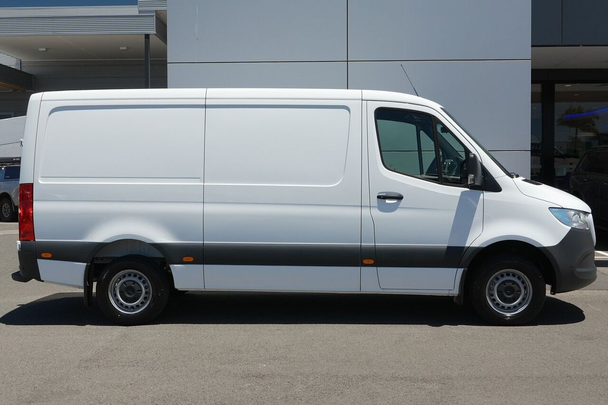 2024 Mercedes-Benz Sprinter 417CDI VS30 MWB