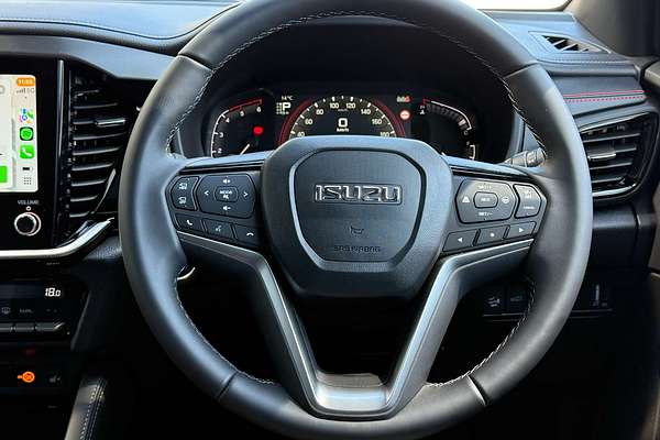 2025 Isuzu MU-X X-TERRAIN