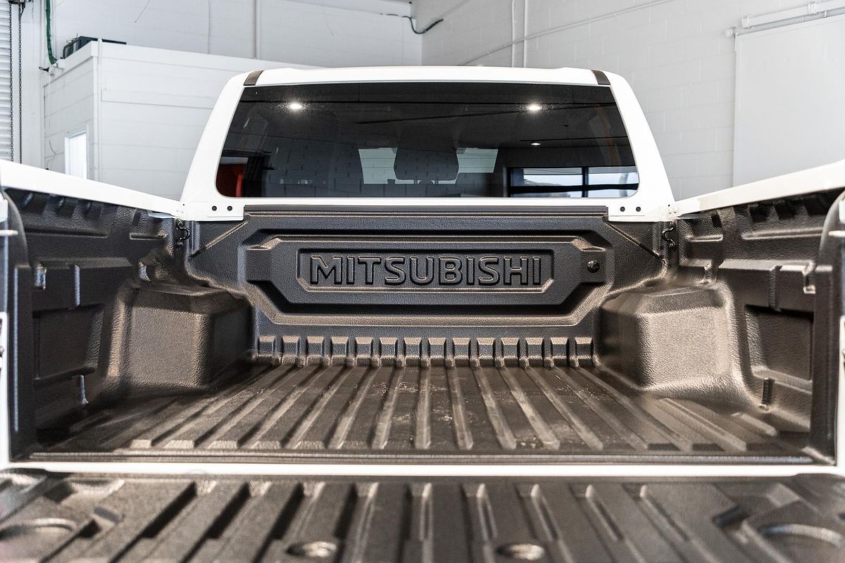 2024 Mitsubishi Triton GLS MV 4X4