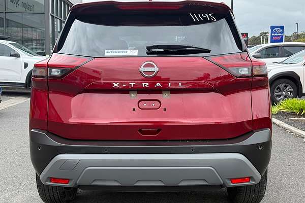 2025 Nissan X-TRAIL ST-L T33