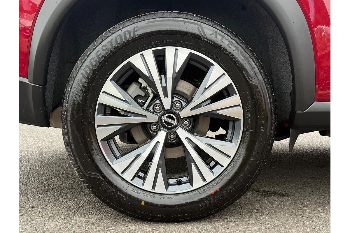 2025 Nissan X-TRAIL ST-L T33