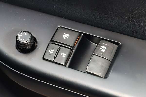 2020 Toyota Hilux Workmate TGN121R Rear Wheel Drive