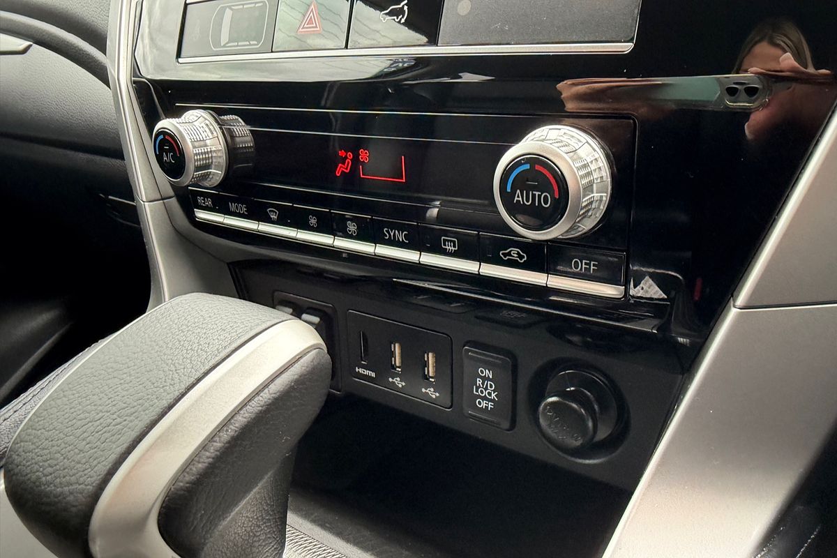 2022 Mitsubishi Pajero Sport Exceed QF