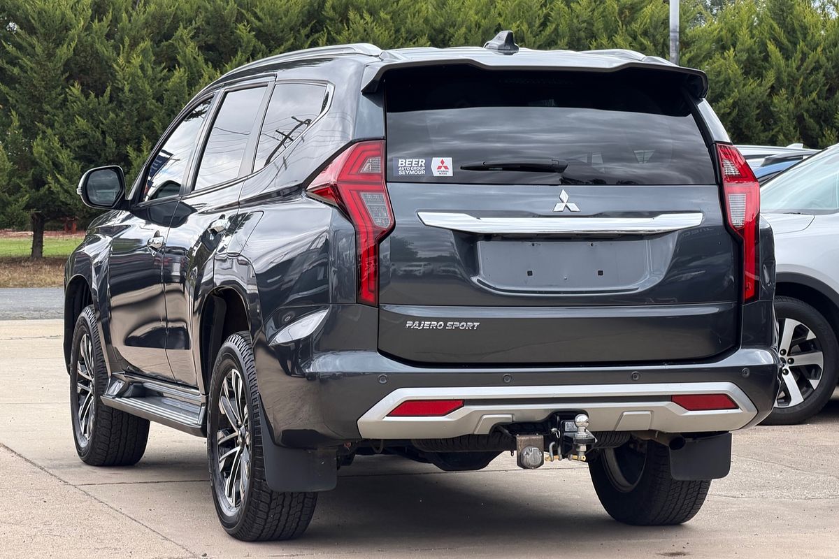 2022 Mitsubishi Pajero Sport Exceed QF