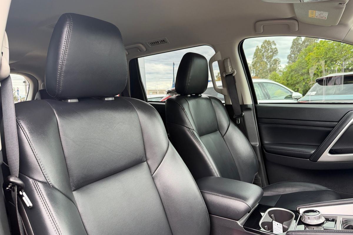 2022 Mitsubishi Pajero Sport Exceed QF