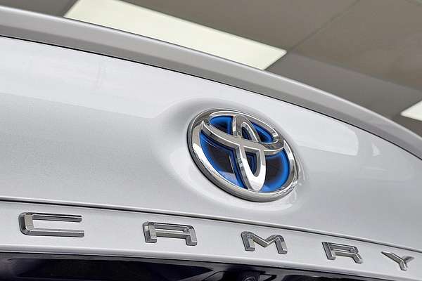 2021 Toyota Camry SX AXVH70R