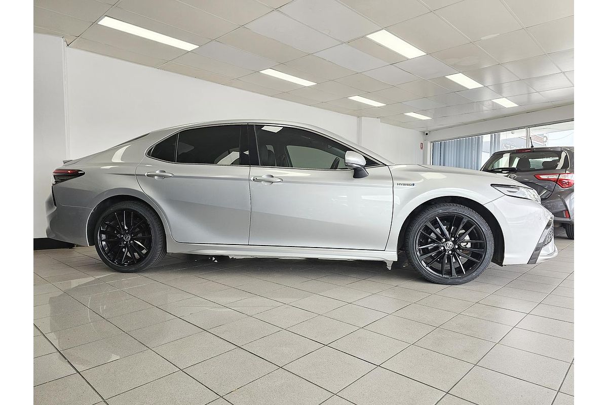 2021 Toyota Camry SX AXVH70R