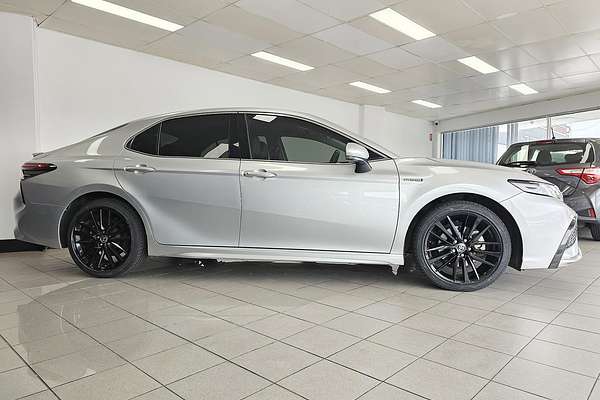 2021 Toyota Camry SX AXVH70R