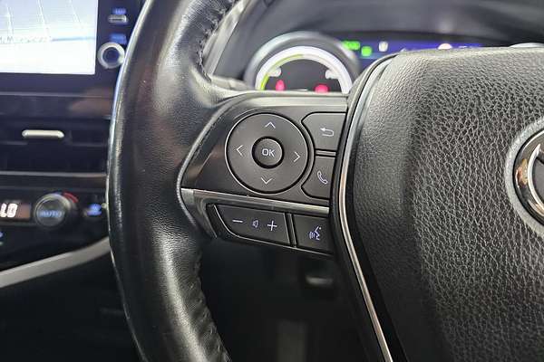 2021 Toyota Camry SX AXVH70R