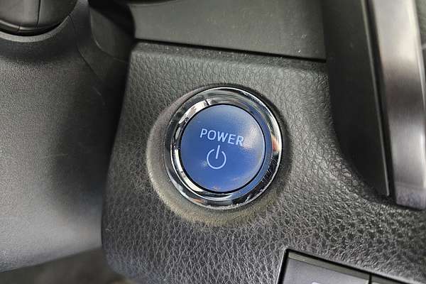 2021 Toyota Camry SX AXVH70R