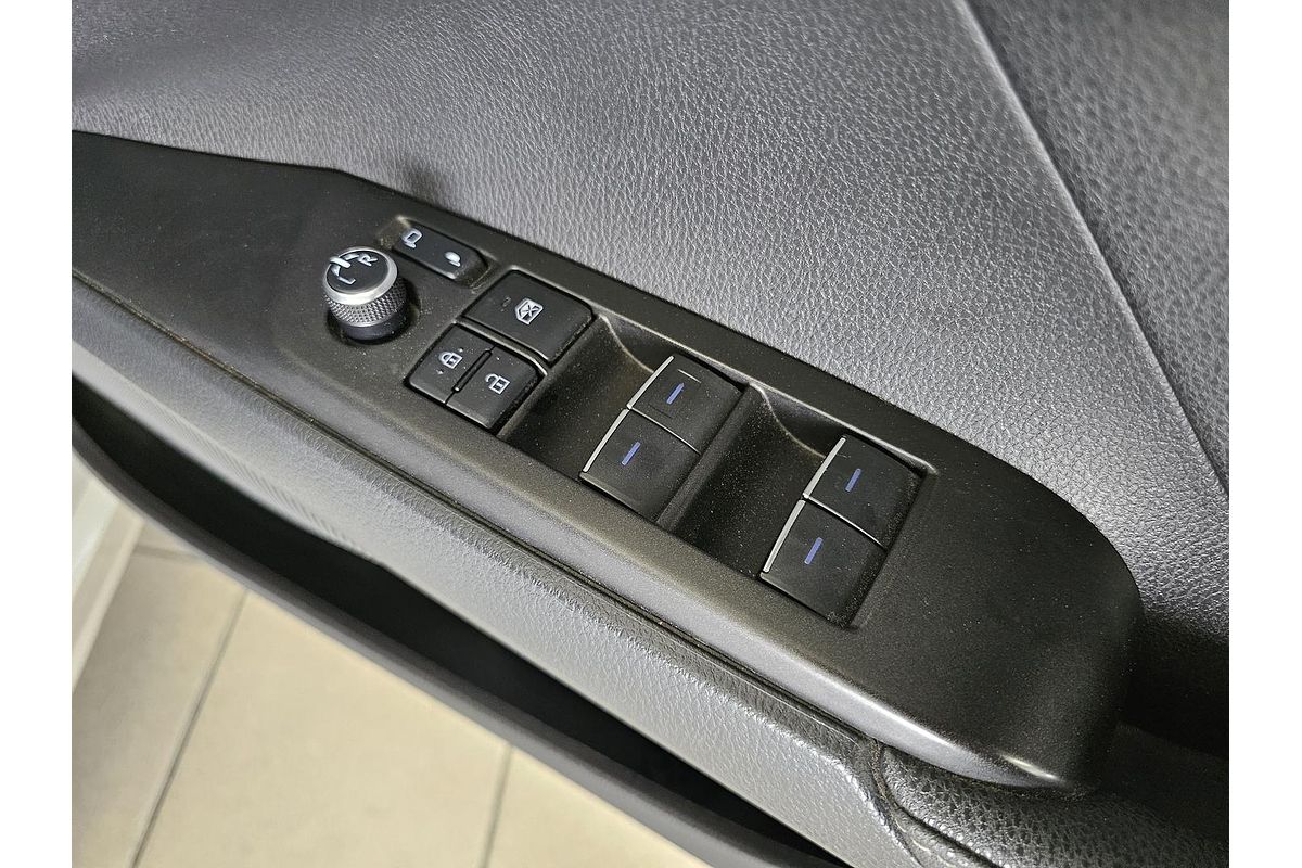 2021 Toyota Camry SX AXVH70R