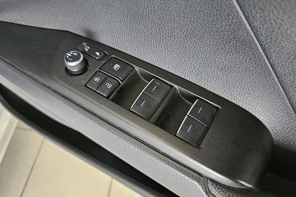 2021 Toyota Camry SX AXVH70R