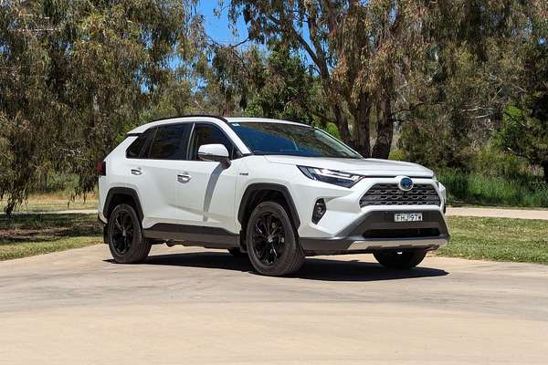 2024 Toyota RAV4 Cruiser AXAH54R