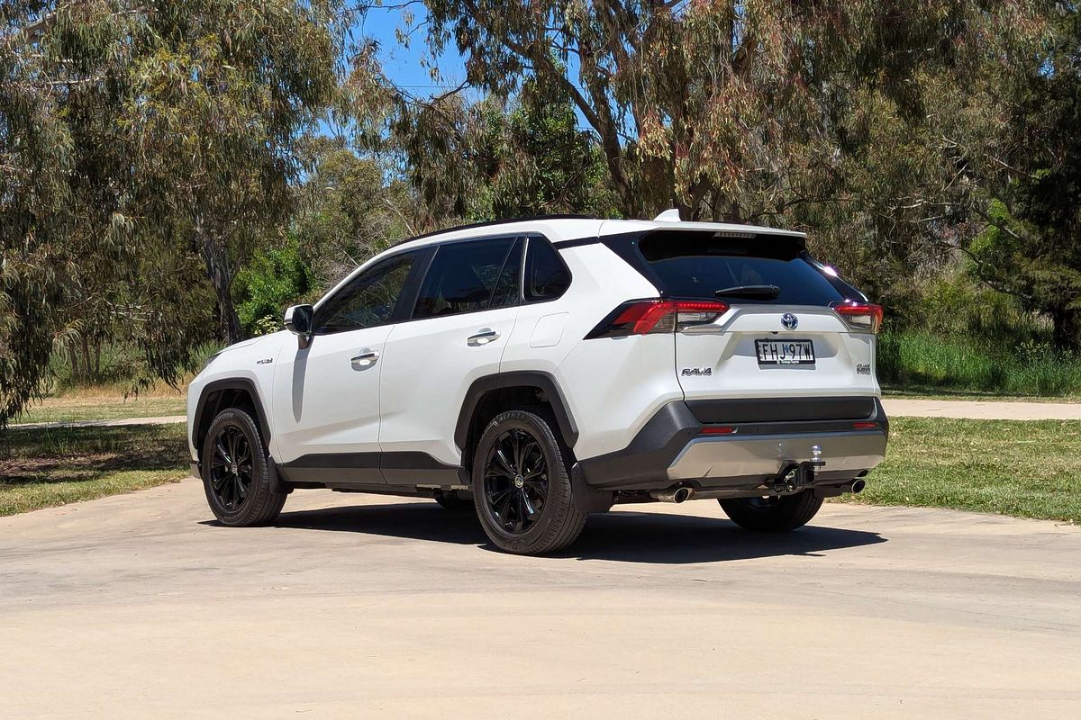 2024 Toyota RAV4 Cruiser AXAH54R