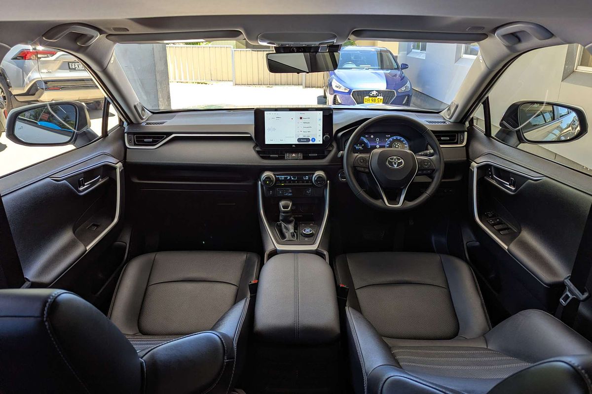 2024 Toyota RAV4 Cruiser AXAH54R