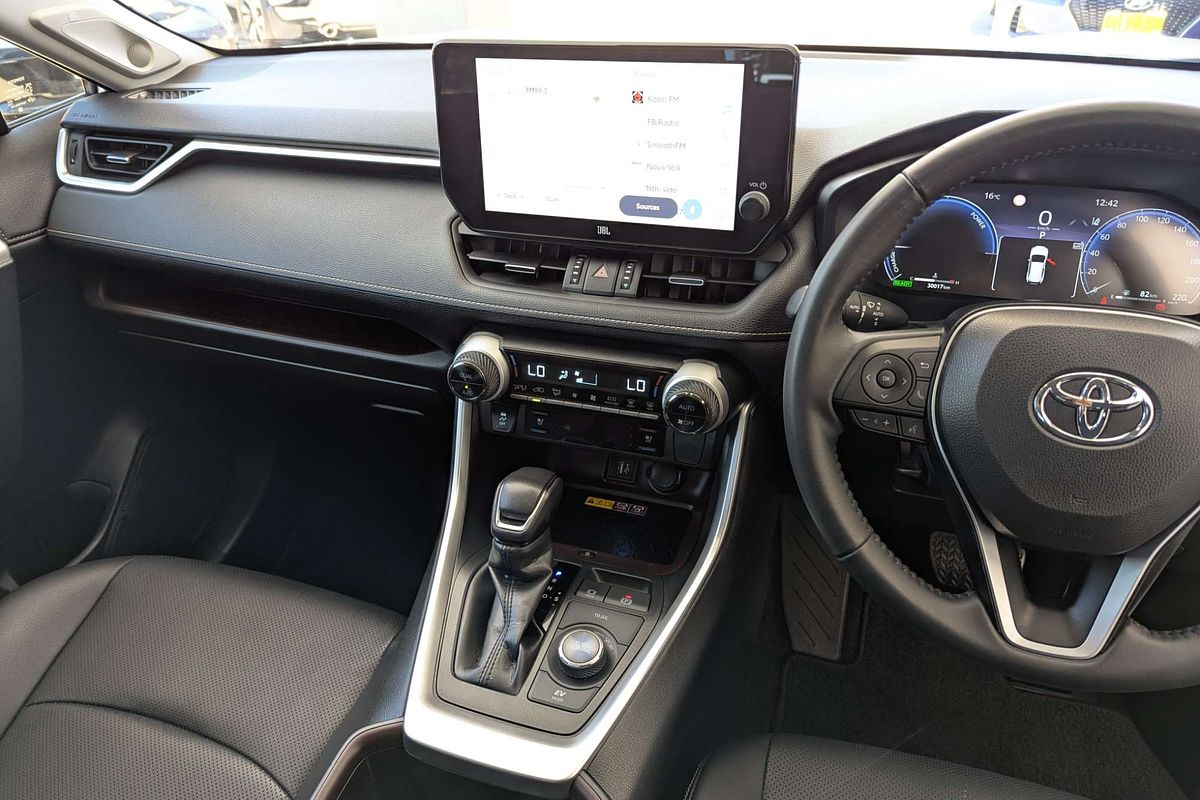 2024 Toyota RAV4 Cruiser AXAH54R