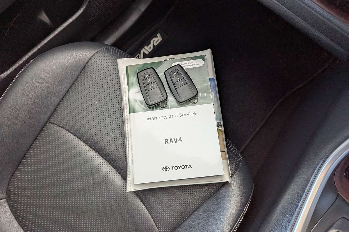 2024 Toyota RAV4 Cruiser AXAH54R