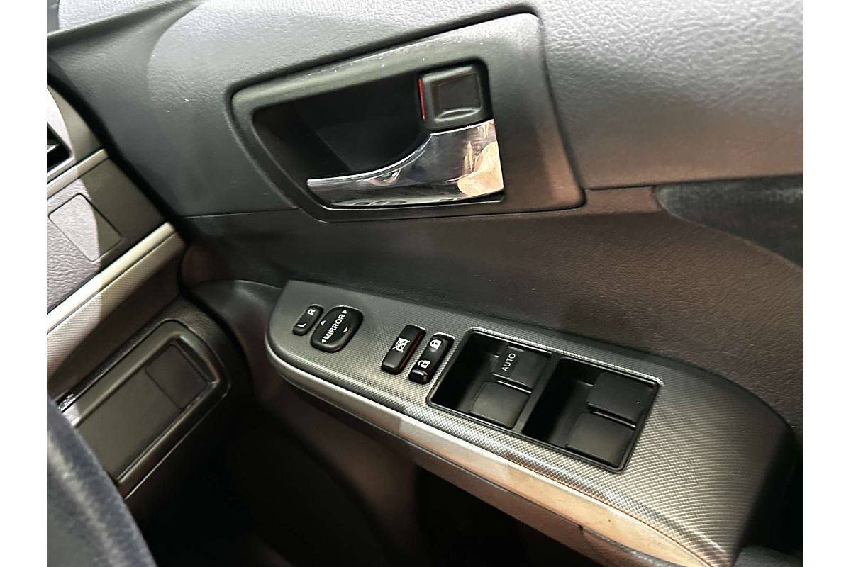 2013 Toyota Camry Atara S ASV50R