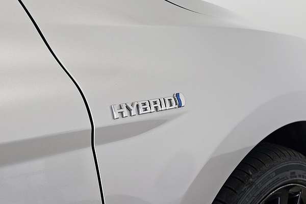 2021 Toyota Camry SX AXVH70R