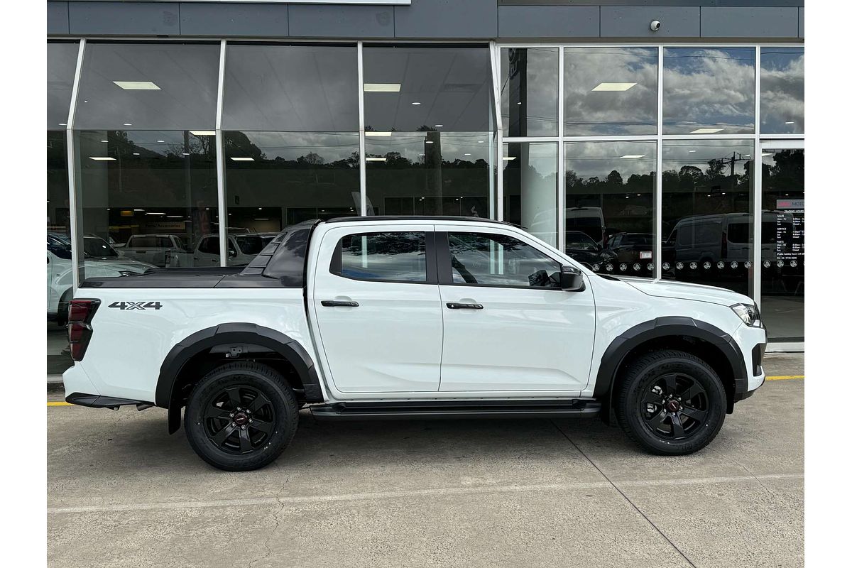 2025 Isuzu D-MAX X-TERRAIN 4X4