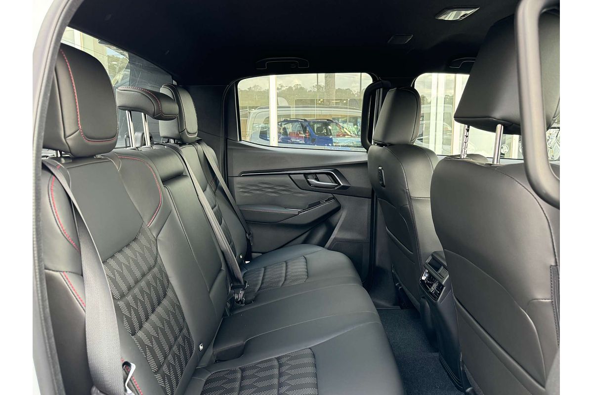 2025 Isuzu D-MAX X-TERRAIN 4X4