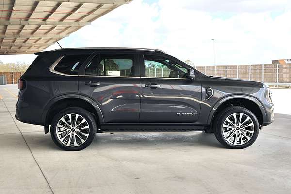 2025 Ford Everest Platinum  3.0L