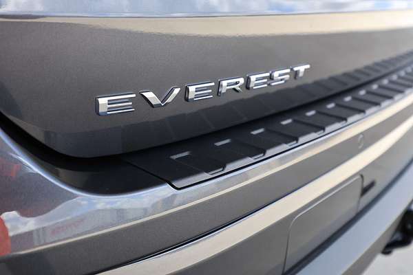 2025 Ford Everest Platinum  3.0L