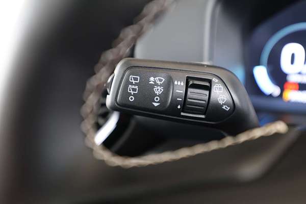 2025 Ford Everest Platinum  3.0L