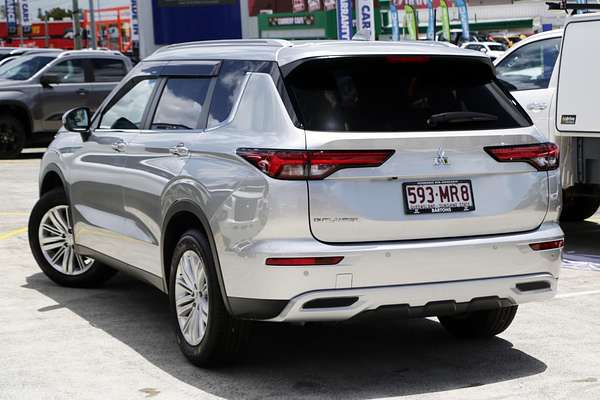 2024 Mitsubishi Outlander LS ZM