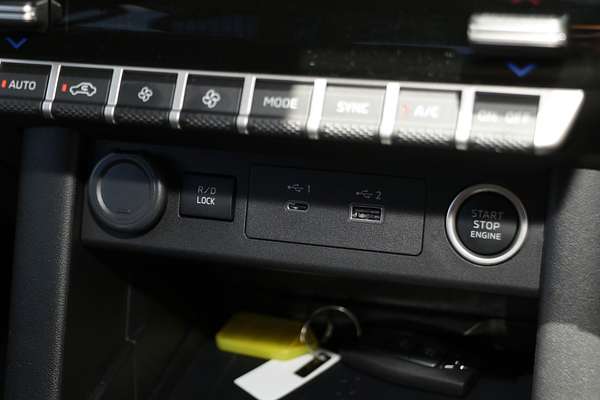 2025 Mitsubishi Triton GLS MV 4X4