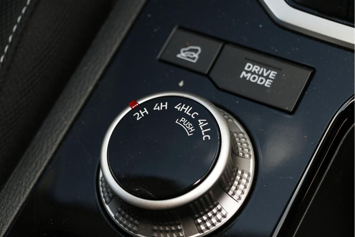 2025 Mitsubishi Triton GLS MV 4X4