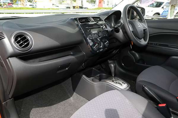 2016 Mitsubishi Mirage ES LA