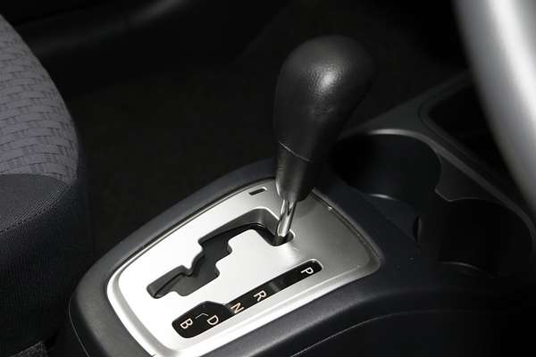 2016 Mitsubishi Mirage ES LA