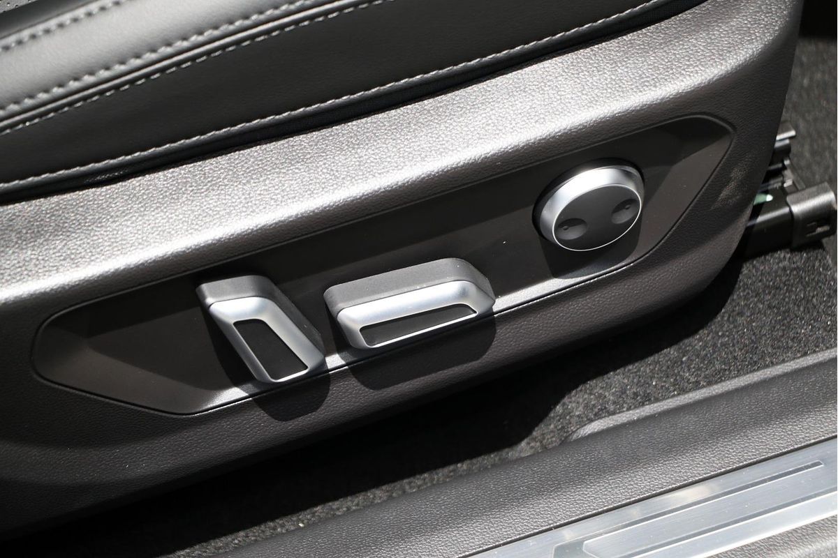 2025 GWM Haval H6 Ultra PHEV B01